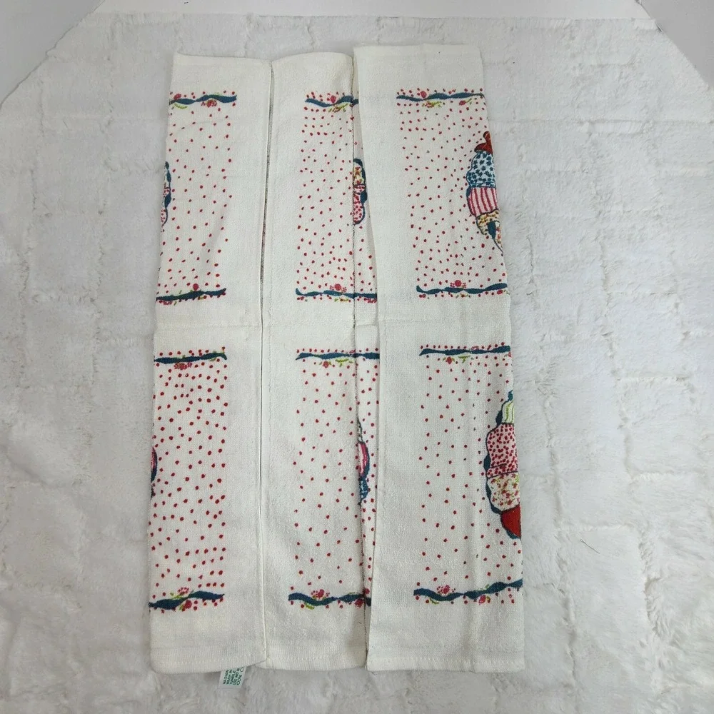 2 Vintage Hand Towels from Ames Department Store NWT white floral design